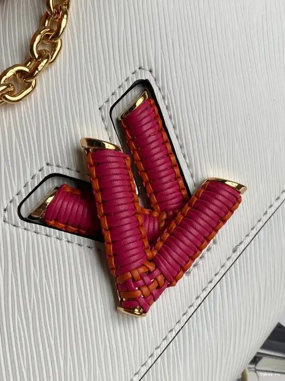 VUITTON TWIST LOUIS MM 0503